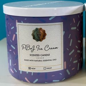 Bath and body work PB&J candle